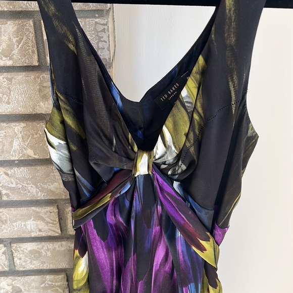 Ted Baker lined silk tea dress - Picture 2 of 7